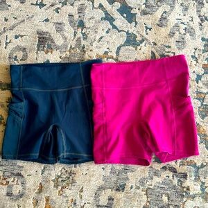 Set of 2 Fabletics 365 Motion biker shorts XS
